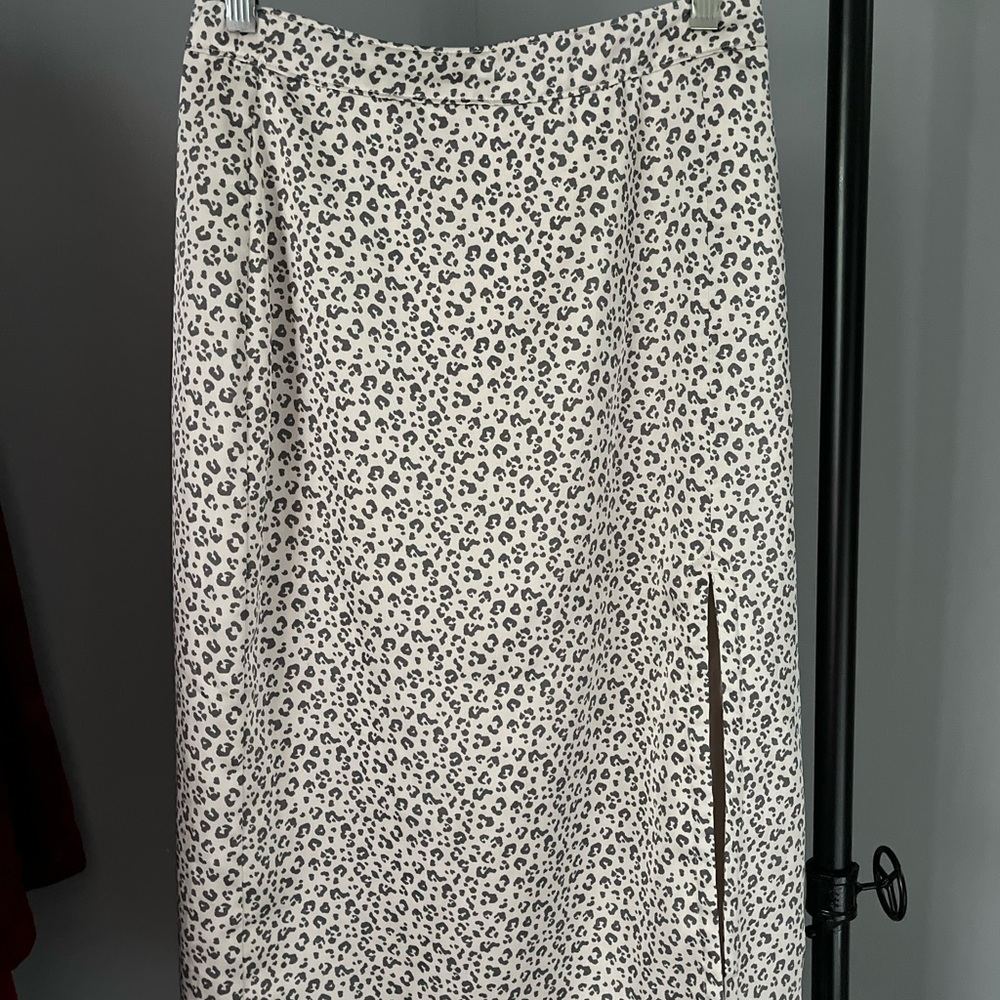 Abercrombie & Fitch satin midi skirt